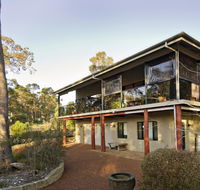 Waters Edge Margaret River Est 2010 - Accommodation Asia