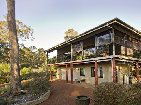 Waters Edge Margaret River Est 2010 - Accommodation Asia 0