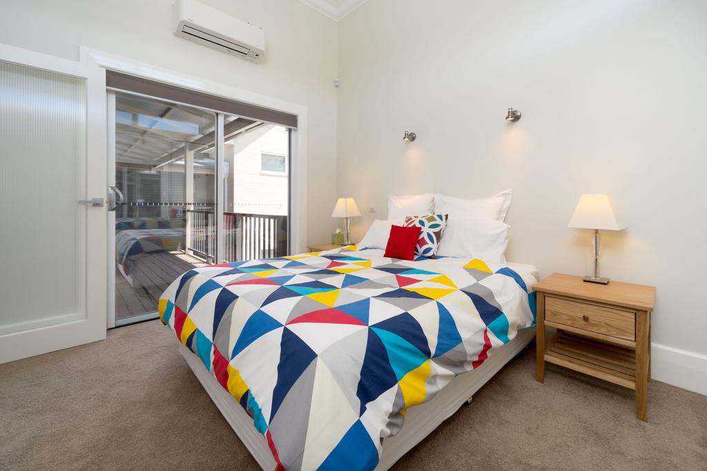  Accommodation Asia