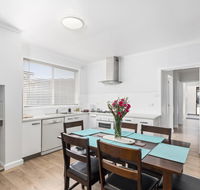 Wattle Grove Villa - Accommodation Asia