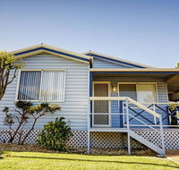 Wavecrest Village  Tourist Park - Accommodation Asia