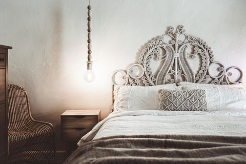 Weets Lodge - Accommodation Guide 0