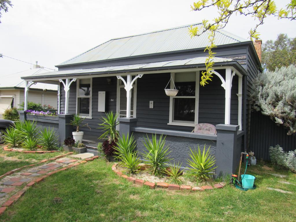Rathscar VIC Accommodation Asia