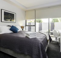 Well-Appointed 3 Bedroom 2 Bath Parking  Pool - Accommodation Guide