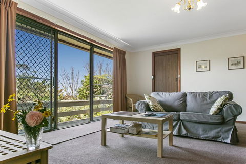 Wentworth Rose - Accommodation Asia 3