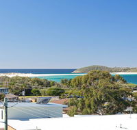 Whale Tales' 78 Lentara Street - FANTASTIC WATER VIEWS OVER FINGAL BEACH - Accommodation Asia