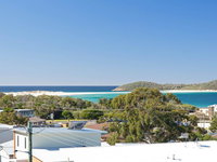 Whale Tales' 78 Lentara Street - FANTASTIC WATER VIEWS OVER FINGAL BEACH
