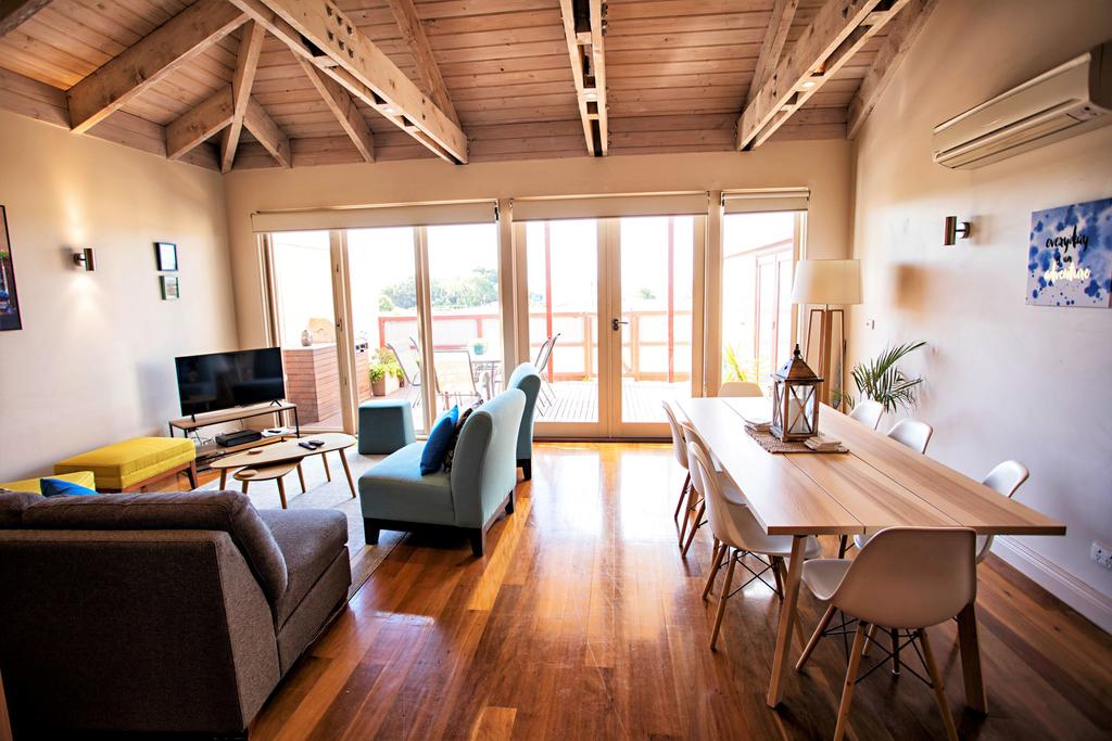  Accommodation Asia