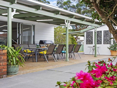 Whispering Waves - Relaxing Beach House - Accommodation Asia 0