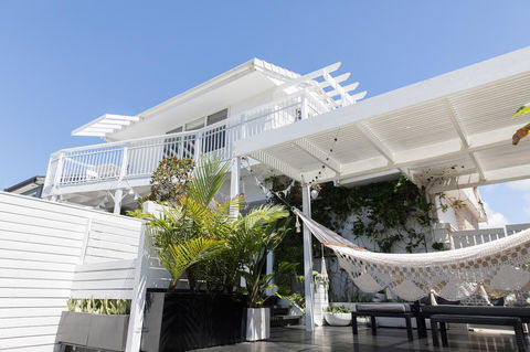 White Beach Cottage - Accommodation Asia 0