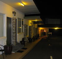 White Manor Motel - Accommodation Asia