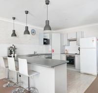 White Sands  Fingal Bay - Accommodation Asia