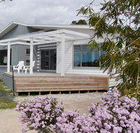 WHITE SHELLS HOLIDAY RENTAL - Accommodation Asia