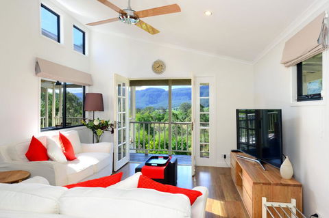 Wild Rose Cottage- Kiaroo, Kangaroo Valley - Accommodation Asia 2