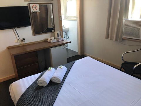 William Farrer Hotel - Accommodation Asia 2