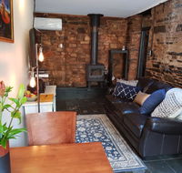 William Hunt's Retreat - Redwood Studio - Accommodation Asia
