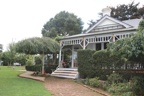Willowlodge - Accommodation Asia 3