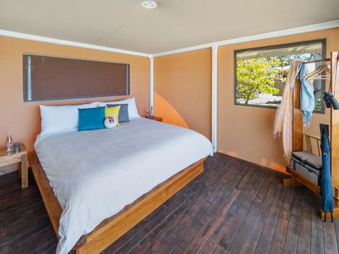 Wilson Island - Accommodation Asia 2