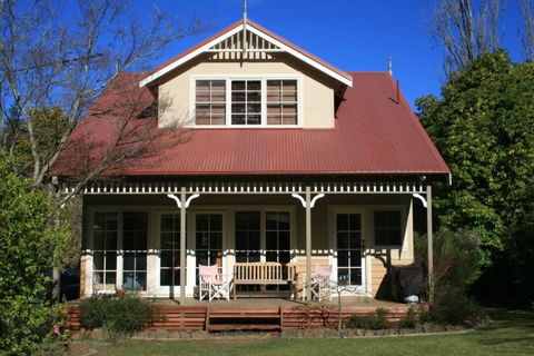 Wimbeldon - Accommodation Asia 0