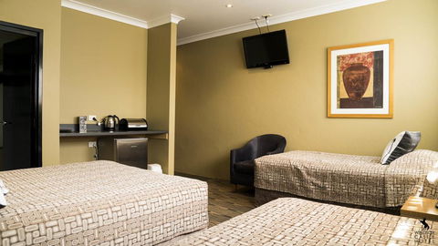Windsor Castle Hotel - Accommodation Asia 1