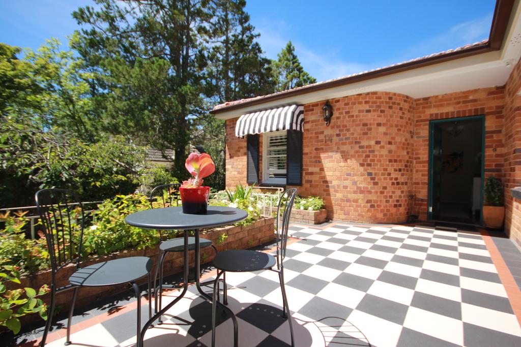 Lawson NSW Accommodation Asia