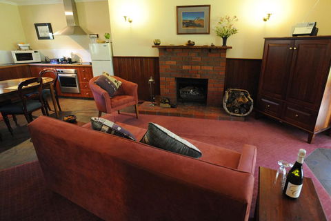 Wintarni Olives Cottage - Accommodation Asia 0