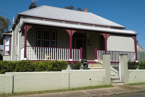 Wombermere - Accommodation Asia 0