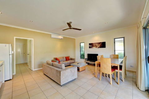 Woodgate Beach Houses - Accommodation Asia 1