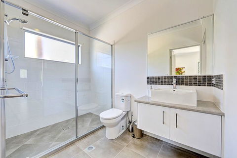 Woodgate Beach Houses - Accommodation Asia 3