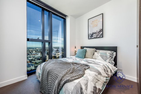 WOW Apartment On Flinders - Accommodation Guide 1