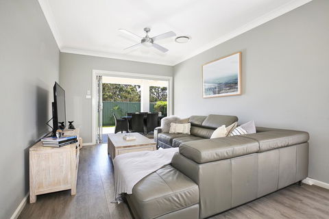 Wowly Waters - Pet Friendly - 1 Min Walk To Beach - Accommodation Asia 0