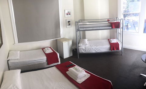 Wynyard Hotel - Accommodation Guide 2