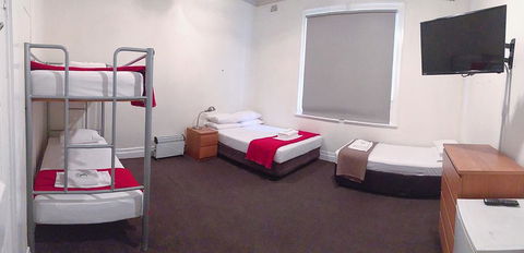 Wynyard Hotel - Accommodation Guide 1