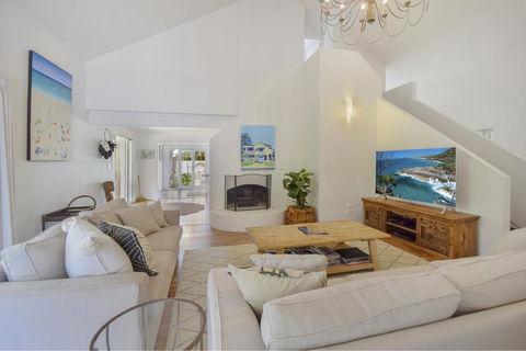 Wyuna Drive - Accommodation Guide 0