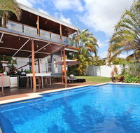 Yakola 62 - Accommodation Guide