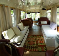 Yamba Hinterland bush retreat - Vintage bus stay - Accommodation Asia