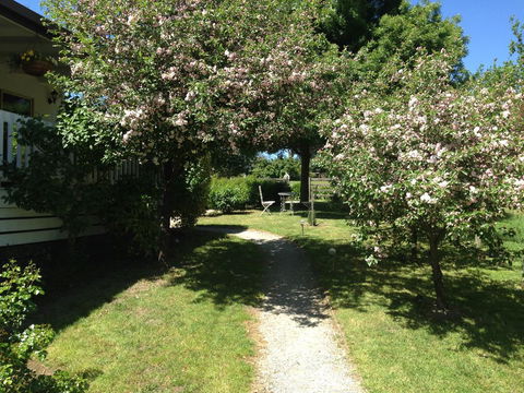 Yarra Glen Bed & Breakfast - Accommodation Asia 1