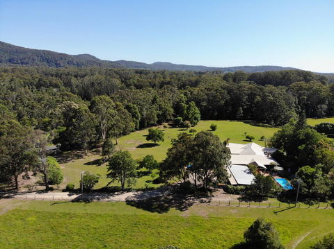 Yarrahapinni Homestead - Accommodation Asia 3