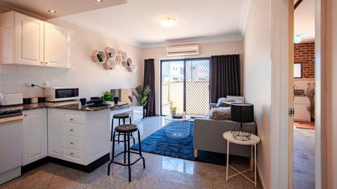Your Home Here In Sydney - Accommodation Asia 3