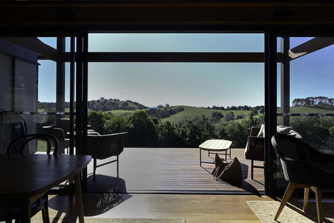 Your Luxury Escape - Carinya Cottages 3 - Accommodation Guide 0