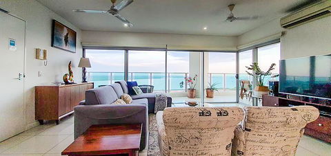 ZEN BY THE WATER - Darwin Premier Retreat - Accommodation Asia 3