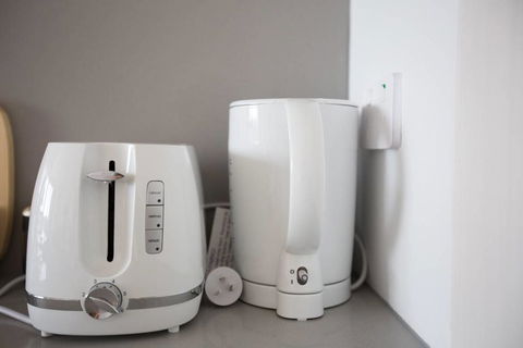 Grey Style, Simple And Cozy Apt@Parkville+Carpark - Accommodation Guide 3