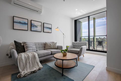 Modern City Comfy And Warm Apt@Parkville+Carpark - Accommodation Asia 0