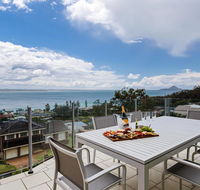 Maison de la mer 30 Mulubinda Parade - luxurious linen aircon and panoramic views - Accommodation Asia