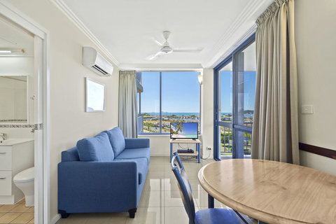 AirliediseNO Hills5min Walk 2 Port Of Airlie/Ferry TerminalWiFiNetflix - Accommodation Asia 3