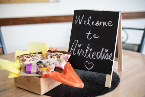 AirliediseNO HillsKitchen5min Walk 2 Ferry TerminalWiFiNetflix - Accommodation Asia 2