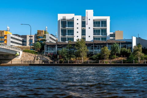 Mercure Sunshine Coast Kawana Waters - Accommodation Guide 0
