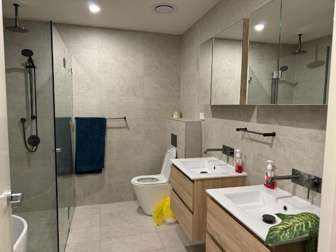 2 Bed 2 Bath 1 Car Accommodation - Accommodation Guide 3