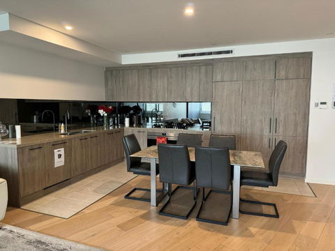 2 Bed 2 Bath 1 Car Accommodation - Accommodation Guide 4