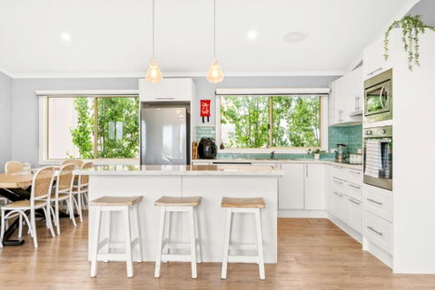 31 Corona Rd - Accommodation Guide 2